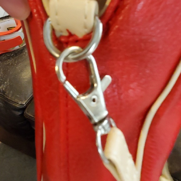 Red messenger bag - Picture 5 of 5